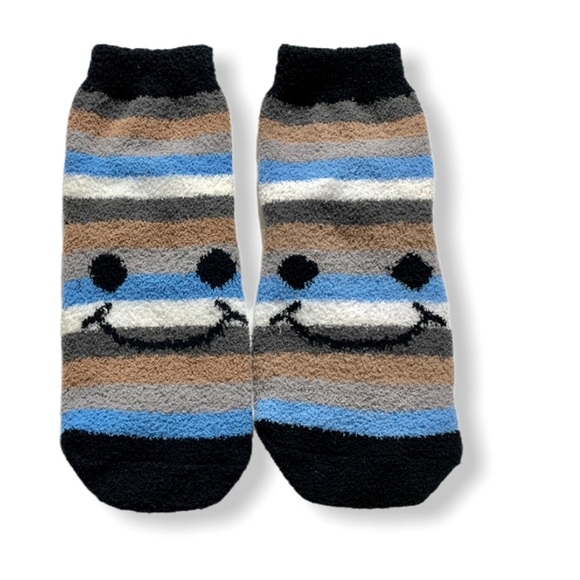 Accessories - NWOT Super Cute And Cozy Crew  Socks